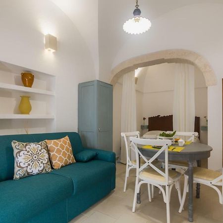 Dimora Zafferano - Guest House Ostuni Esterno foto